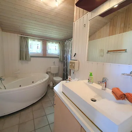 Holiday home Seeschwalbe 94